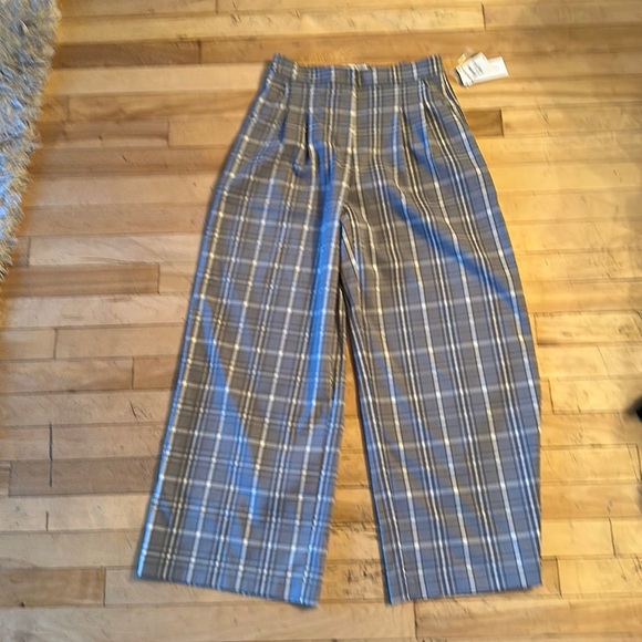 Nordstrom Canada, light blue, grey and white checkered wide leg pants - Picture 1 of 3